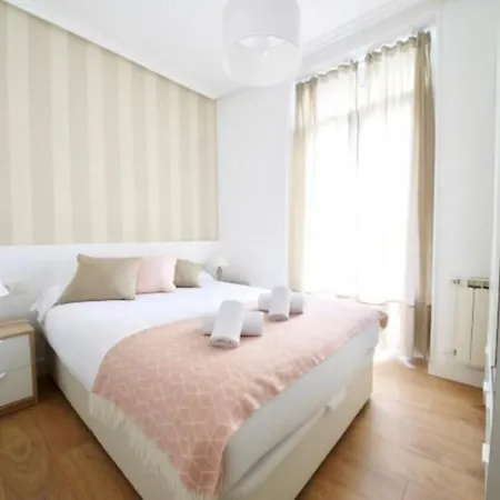 Apartment 3 Bedroom House In The Heart Os