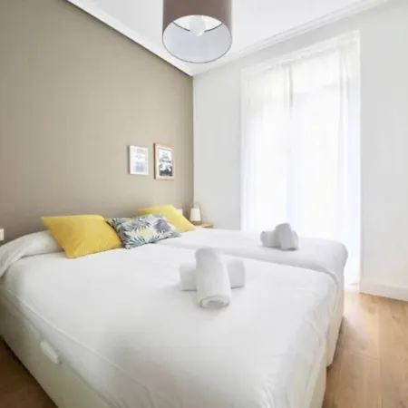 3 Bedroom House In The Heart Os Apartment *
